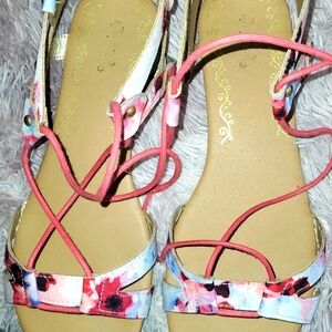 Qupid/ women's sandal size 10